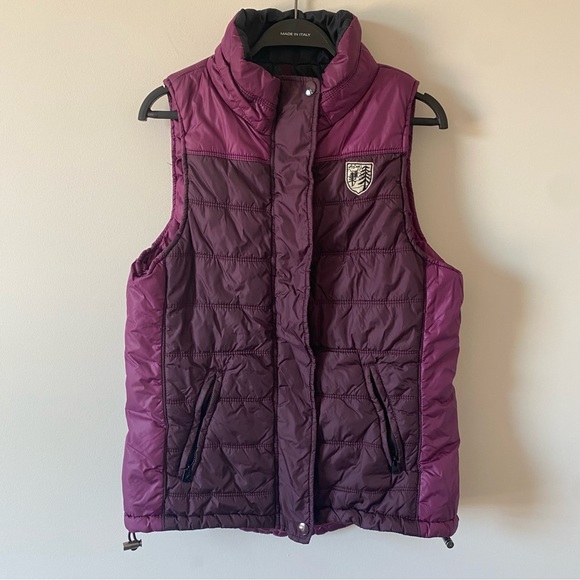 American Eagle Outfitters Jackets & Blazers - American Eagle Puffer Vest size medium